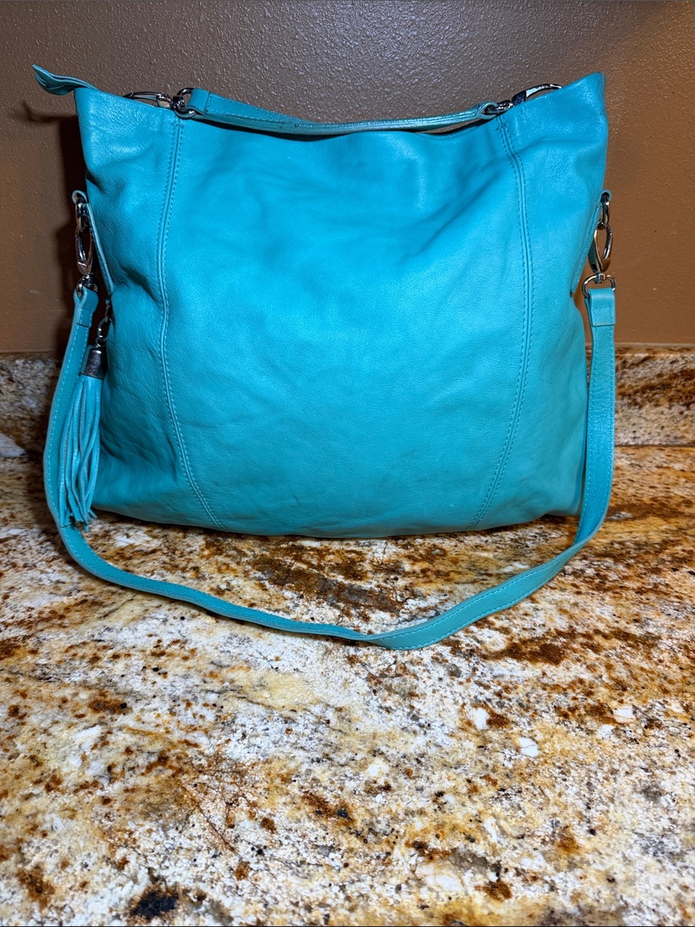 Vera Pelle Made in Italy Turquoise Leather Hobo Bag with Tassel